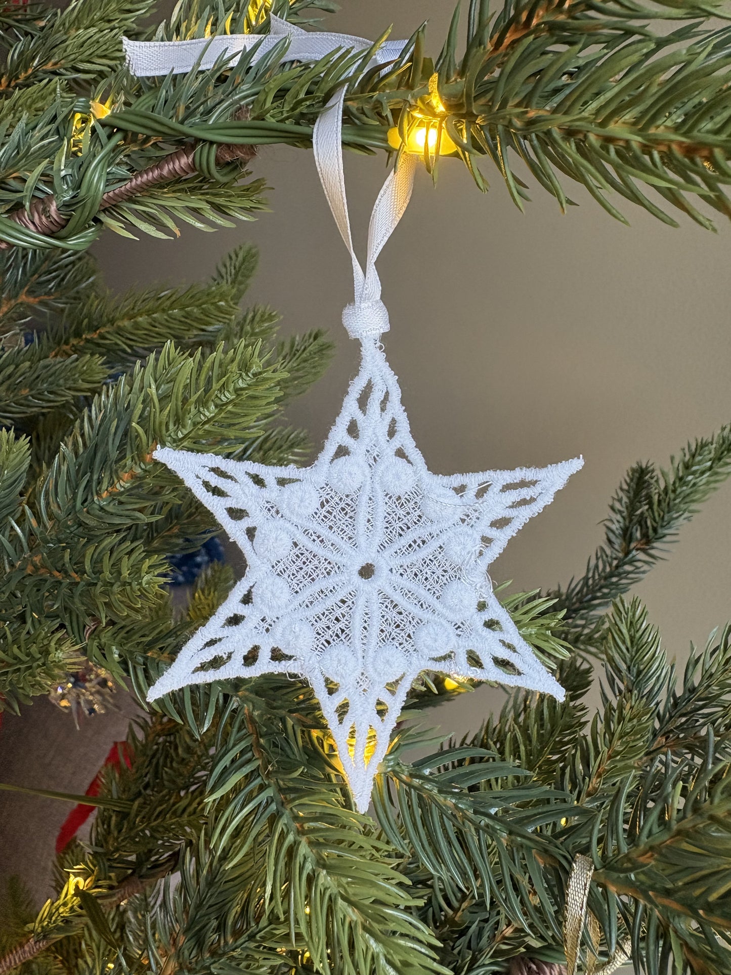 Free Standing Lace